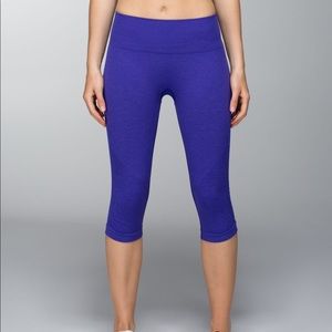 Lululemon In the Flow Crop